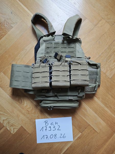Tasmanian Tiger Plattenträger LC khaki + Magazintaschen und Pouches