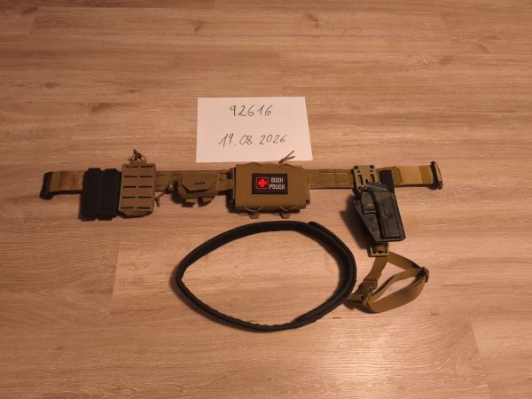 Tactical Belt mit viel Zubehör