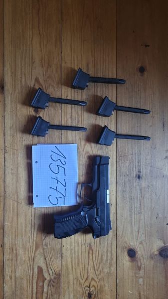 CM.136 EBB Grach Mosfet Edition [CYMA]