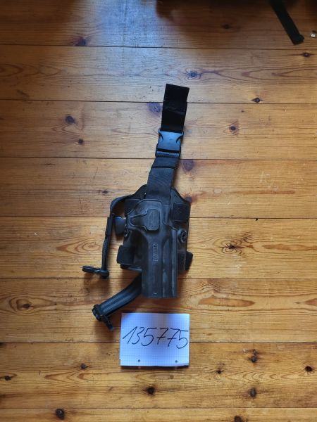 Novritsch Beinplattform + Deagle Holster