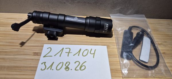 SF M600B Dummy in Schwarz 
