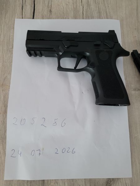 SIG SAUER P320 XCarry