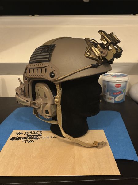 FMA SF Super High Cut Helm A-Serie TB1315A inkl. Aluminium-NVG-Mount & Zubehör