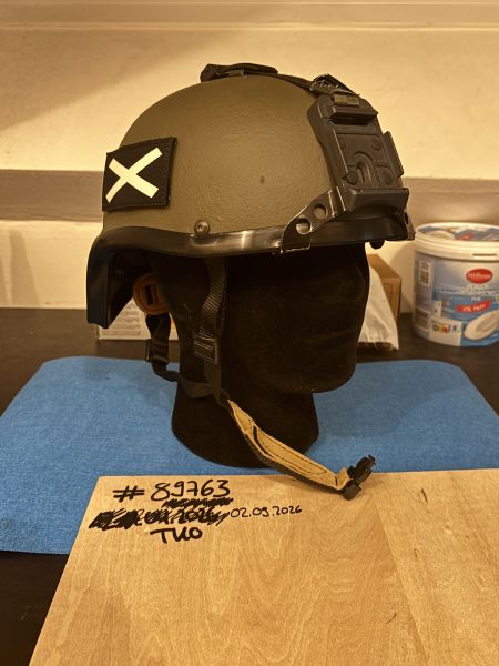Custom PASGT High-Cut Helm – Eigenumbau mit Zubehör