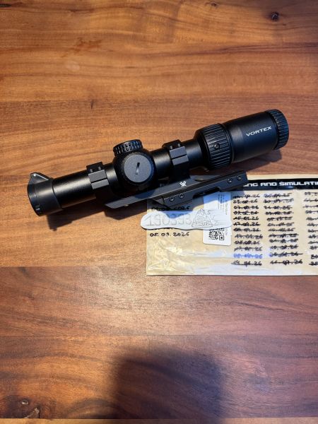 Vortex Strike Eagle 1-8x24 