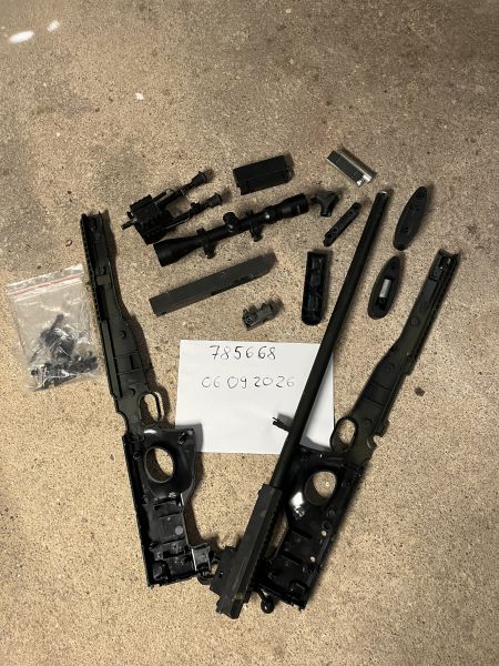 L96 Ersatzteilspender