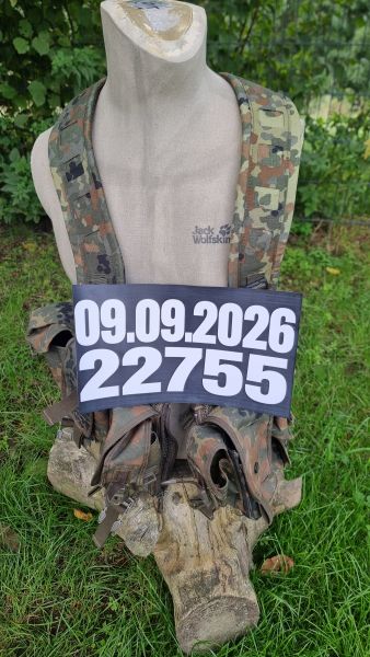 Original Schleswiger Tauwerk Chest Rig in Flecktarn mit nachgerüstetem Templars Gear H-Harness