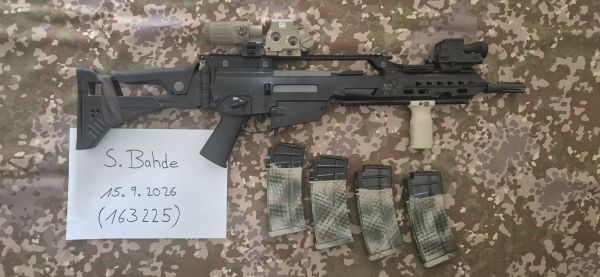 G36 KA4 - Mit Anbauteilen