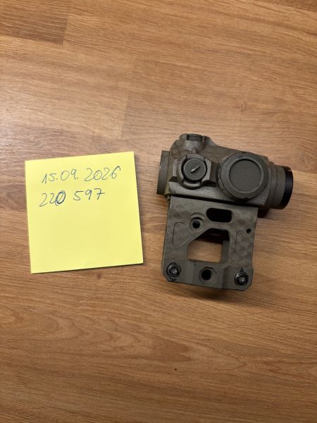 Red dot Vector Optics Maverick 