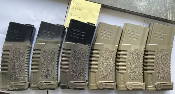 6 Ares AR Magazine Amoeba Mid-Cap 140BBs Dark Earth (FDE) / Coyote bzw. mit Paintjob