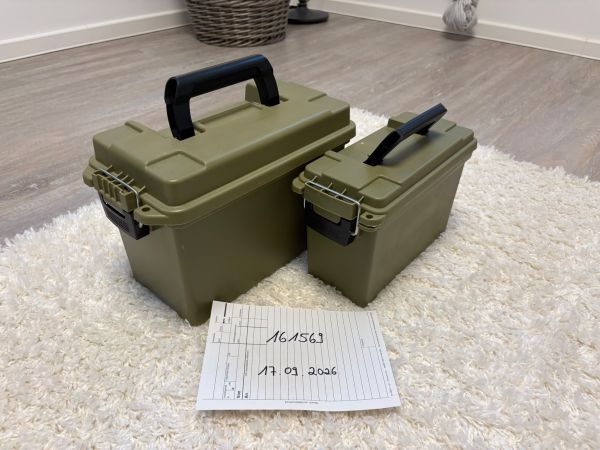 2× robuste Munitionskisten / Transportboxen 