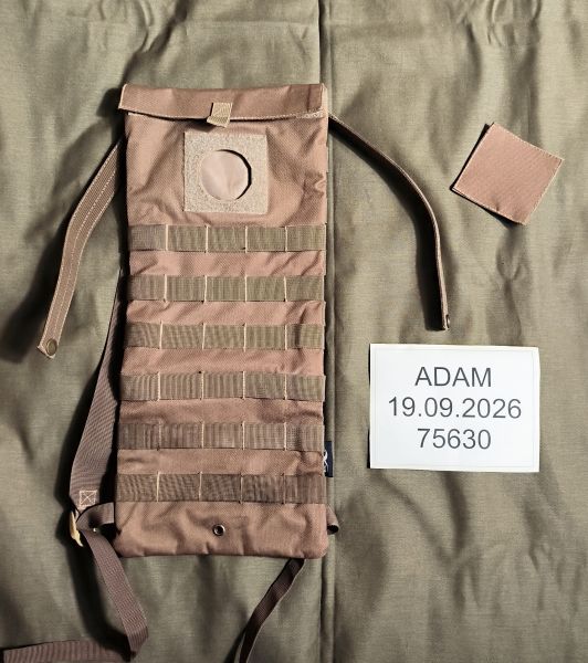 Taktischer Hydration Carrier / Trinkblasentasche MOLLE mit Schultergurten – Coyote Brown