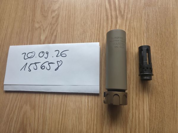Surefire SOCOM556 RC2 in Dark Earth + Flashhider Klon 14mm CCW