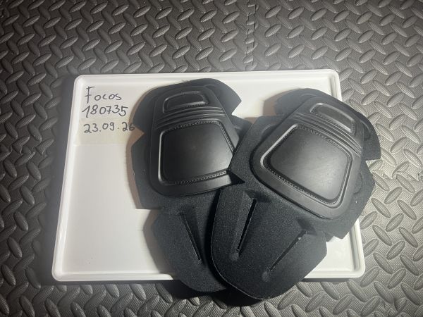 Kniepads / Einschub-Protektoren für Combat Pants (Schwarz) – Unbenutzt