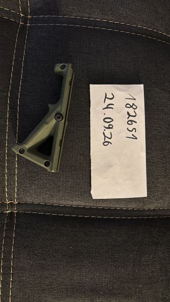 CYMA Angled Fore Grip