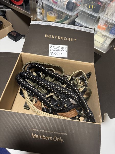 Verschiedene DIY Paracod Riemen 