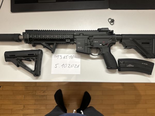 VFC HK416A5 mit Zubehör/Tuningteilen