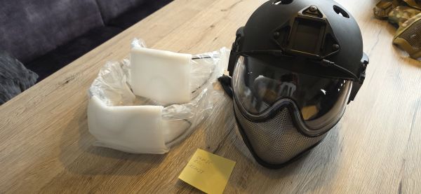 Helm WARQ