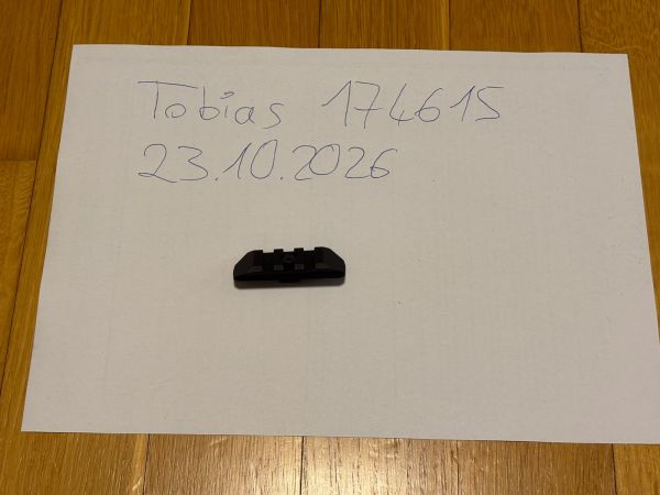 M-Lok auf Picatinny rail